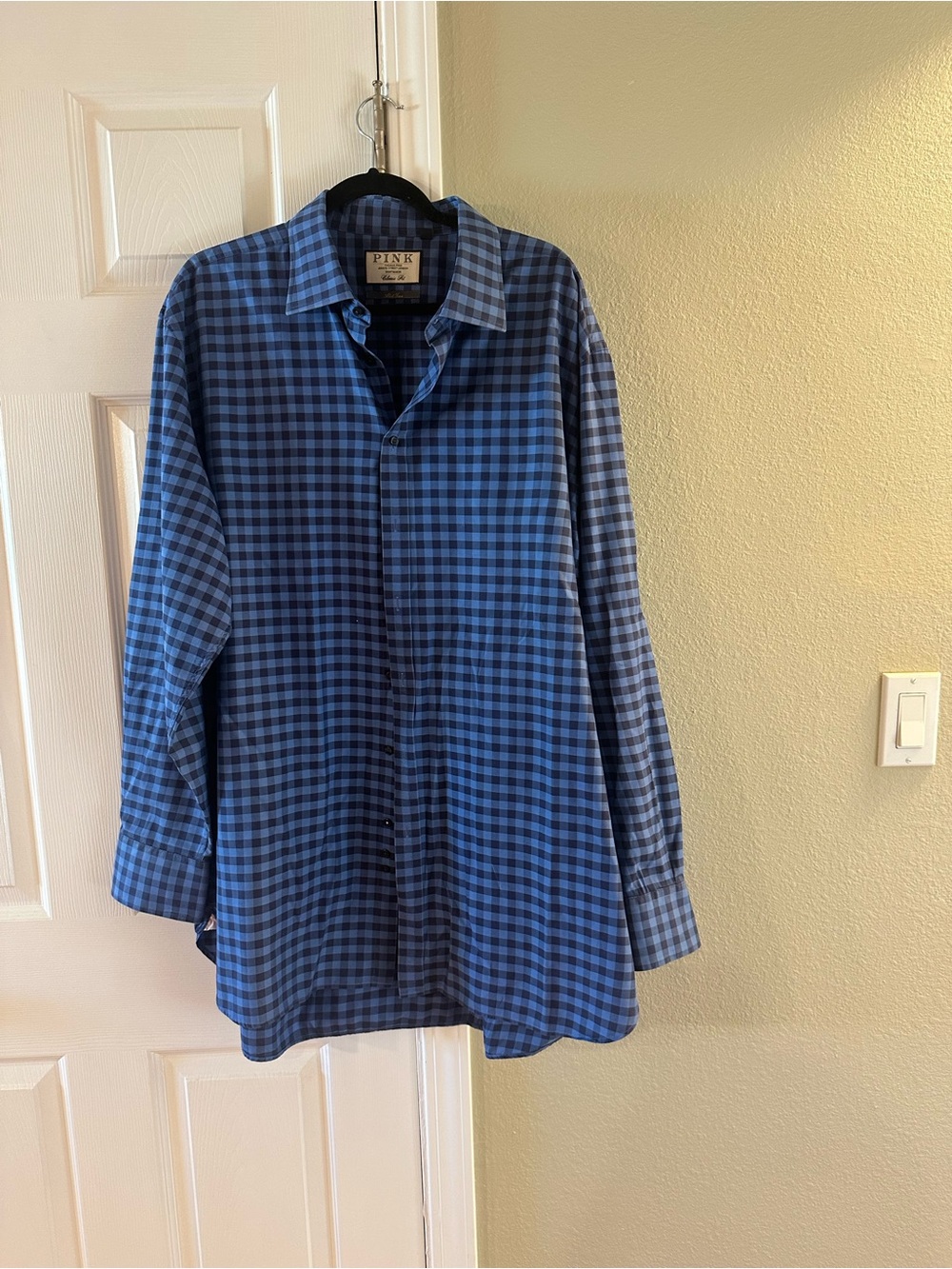 Thomas Pink Blue Checked Men's Button-Down Shirt